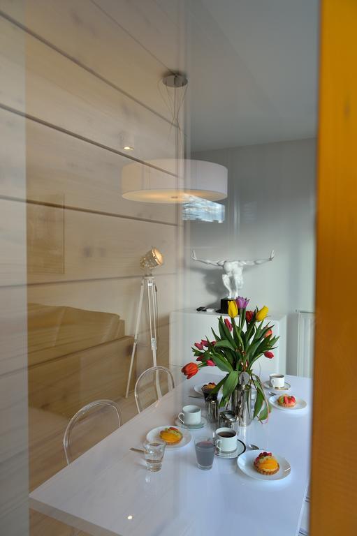 Garden Apartment Cracow- Shopping Mall 1Min, Underground Parking, Family Friendly, City Center Krasków Dış mekan fotoğraf